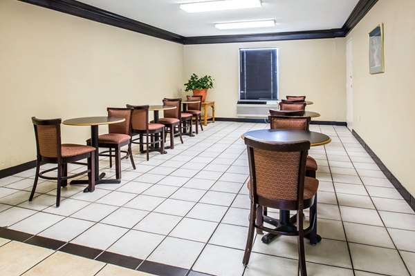 Amenities - Rodeway Inn Expo Center Spartanburg - I-26, Exit 17
