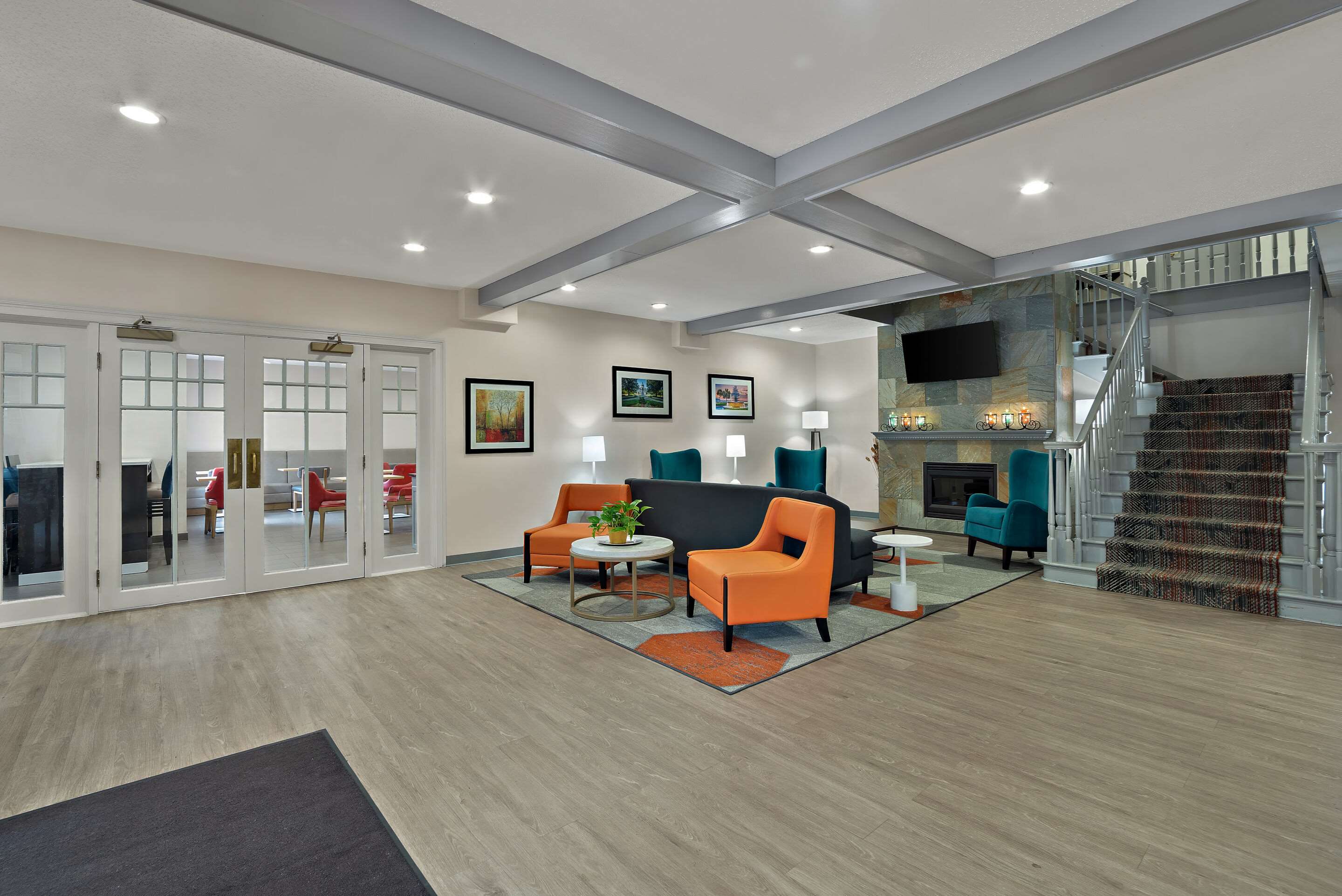 Spacious lobby with sitting area | Comfort Inn & Suites Santee