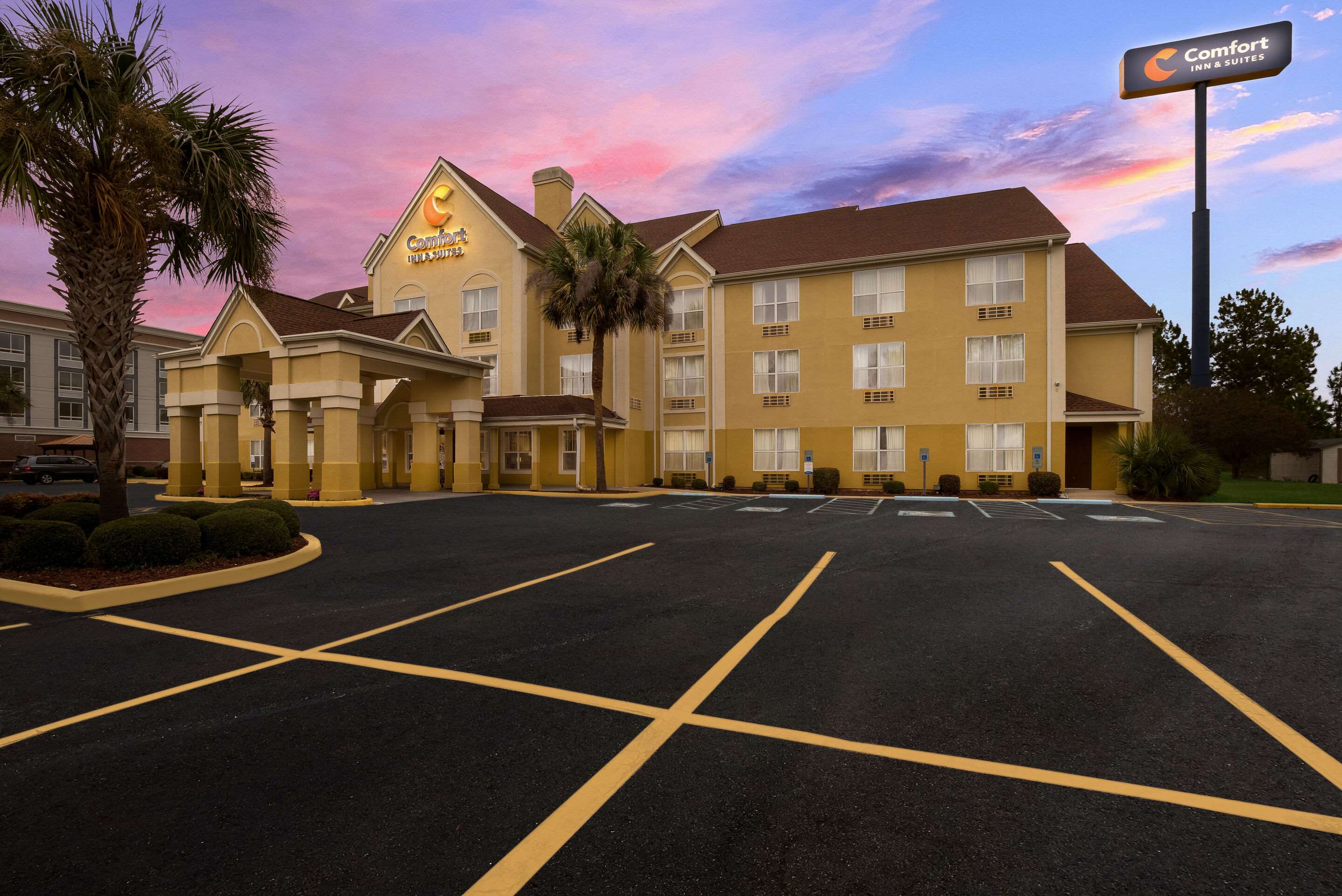 Twilight | Comfort Inn & Suites Santee