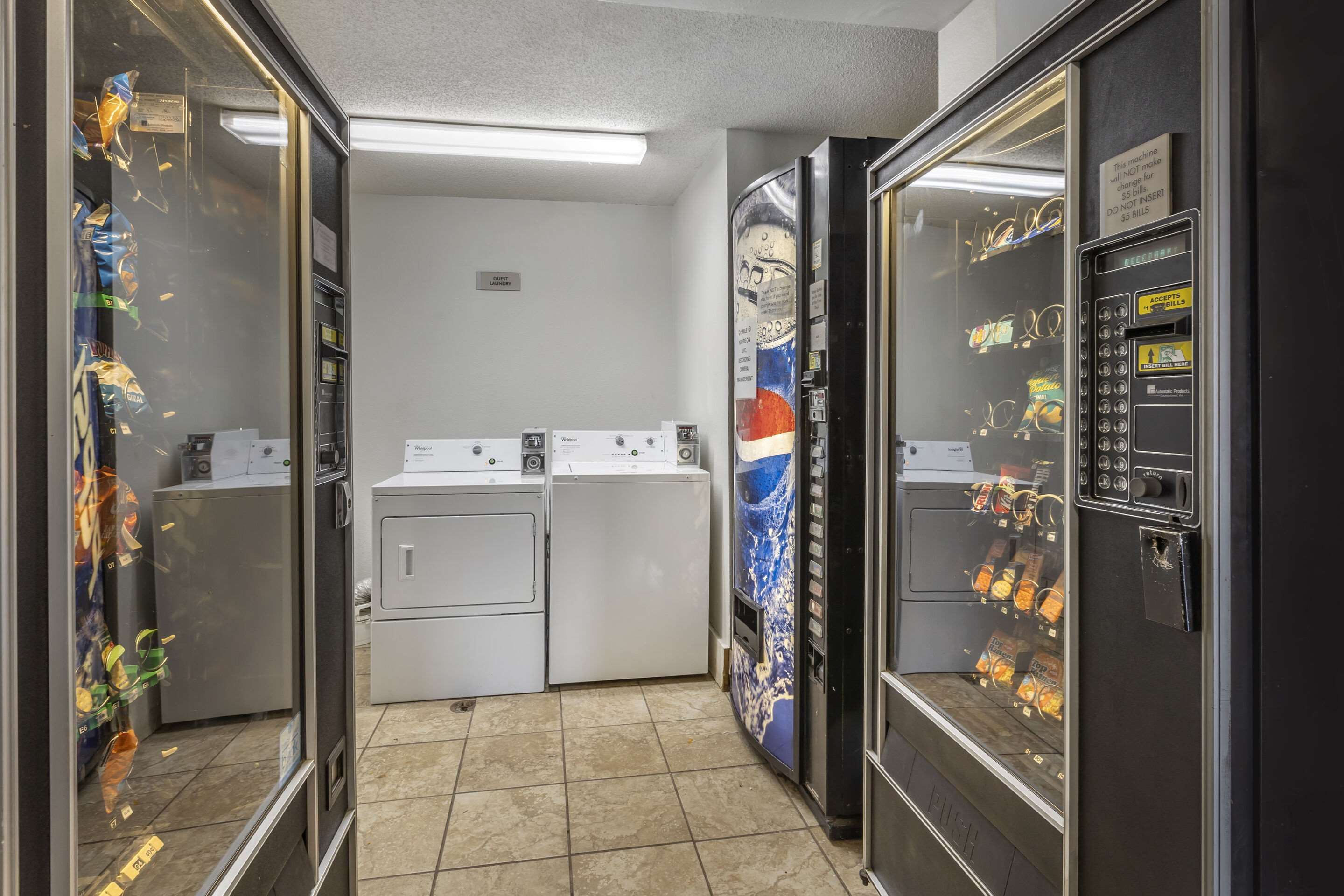 Guest laundry facilities | Econo Lodge Inn and Suites Greenville