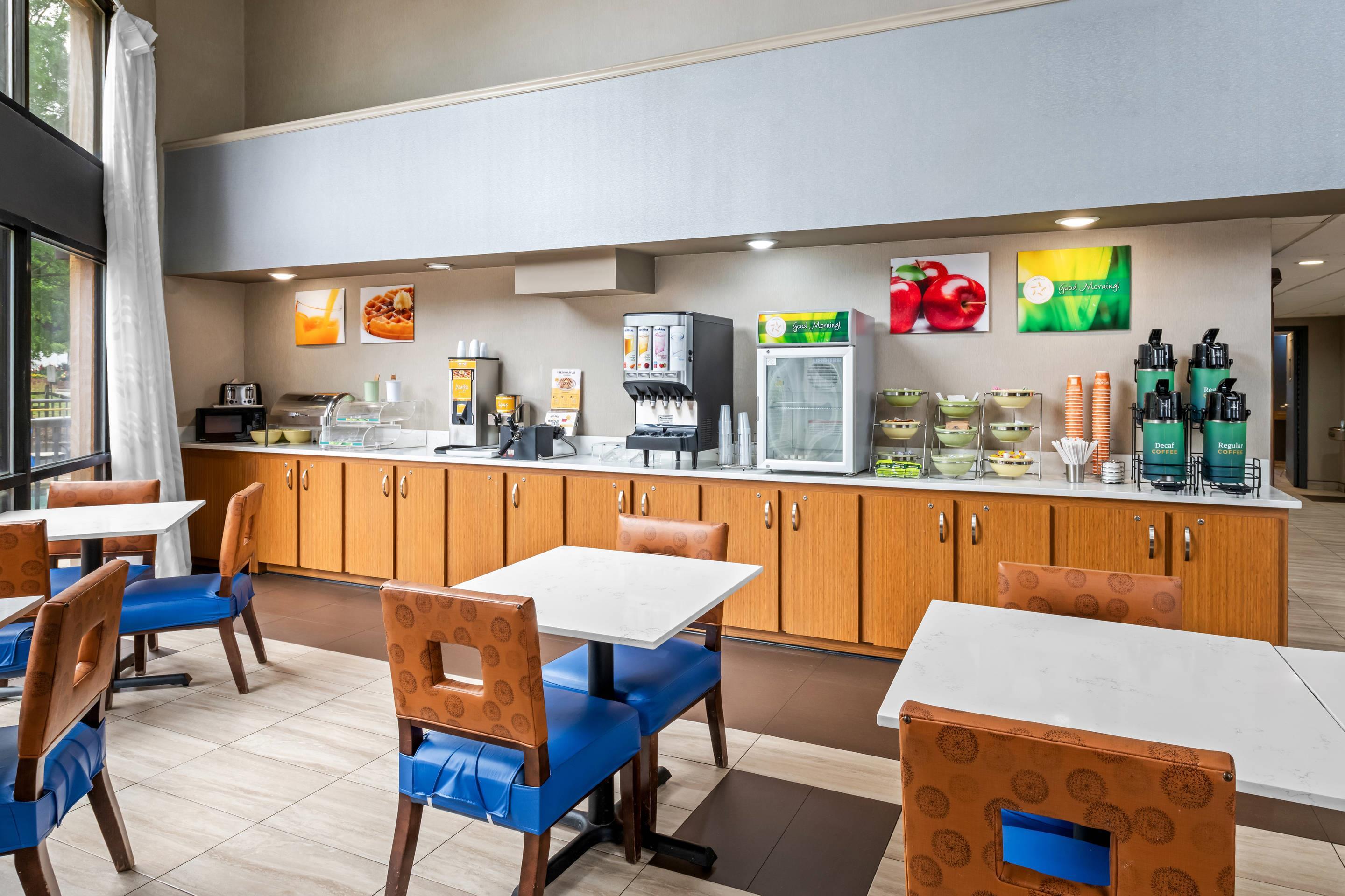 Breakfast area