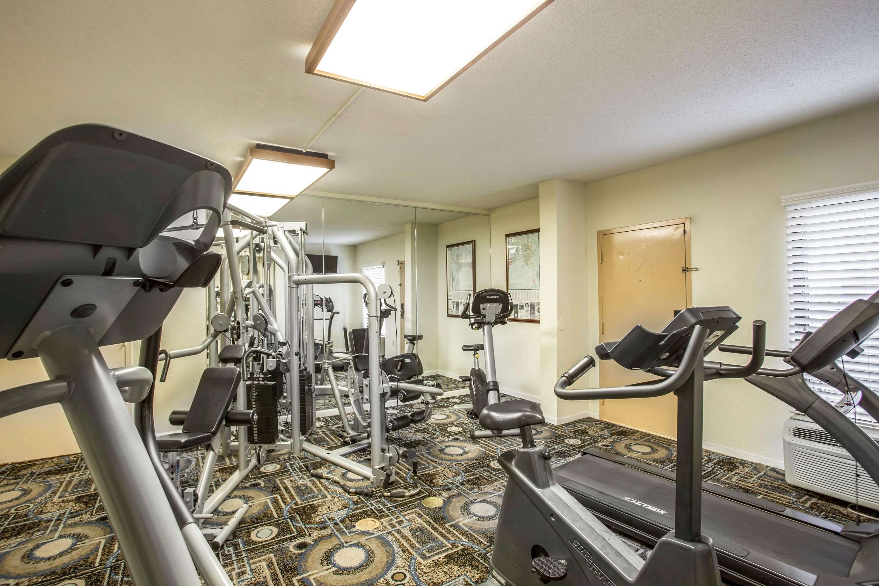 Fitness center | Clarion Inn & Suites Aiken