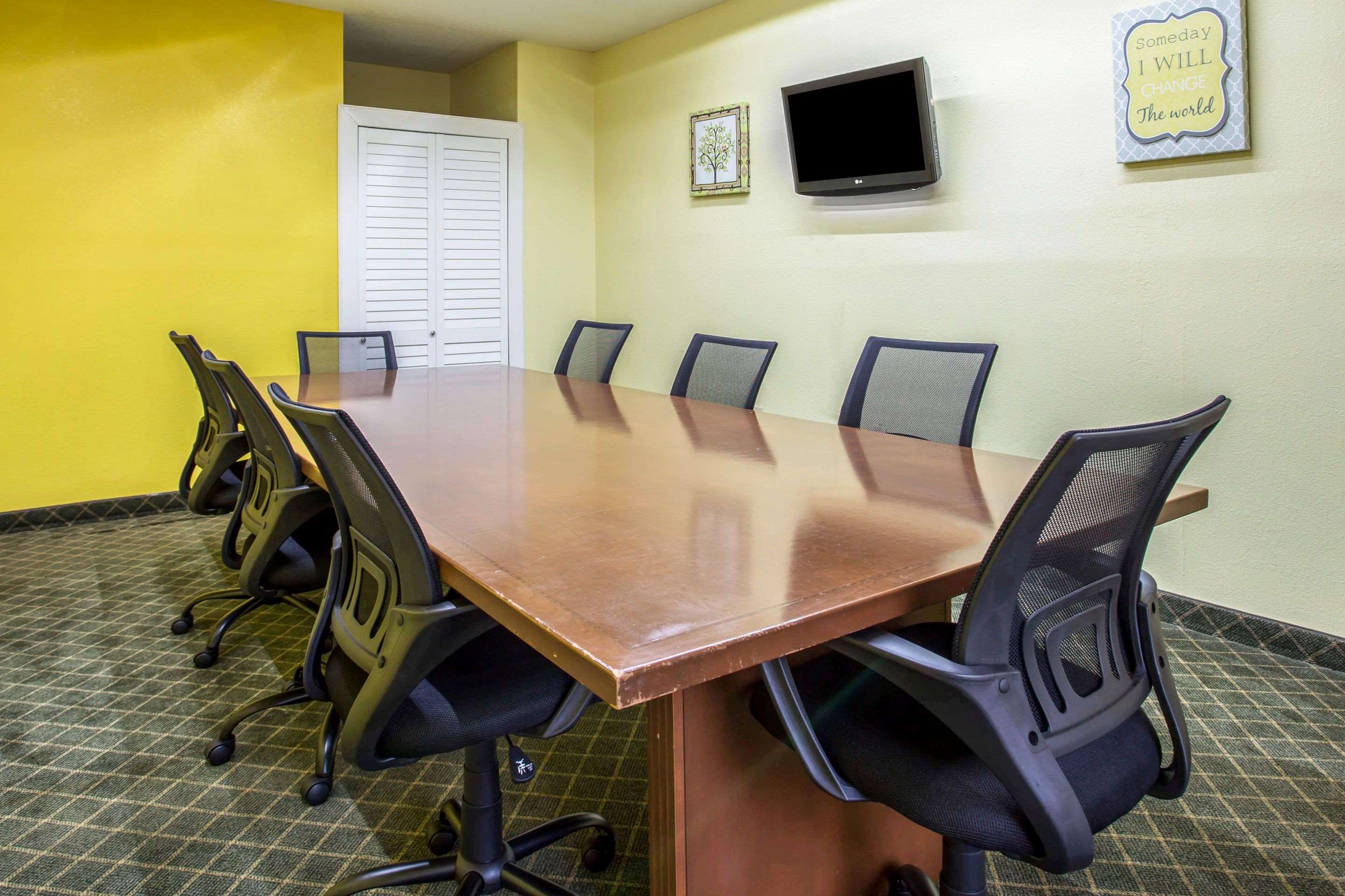 Meeting room | Clarion Inn & Suites Aiken