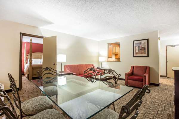  - Clarion Hotel Fort Mill - I-77, Exit 90