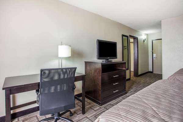 Suite - Clarion Hotel Fort Mill - I-77, Exit 90