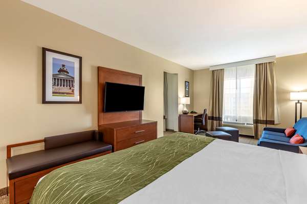  - Comfort Inn & Suites Orangeburg - I-26, Exit 145