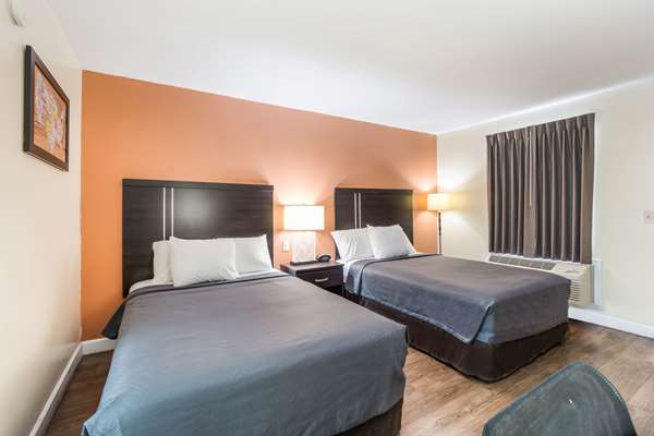  - Econo Lodge Santee - I-95, Exit 98