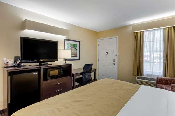  - Quality Inn Seneca