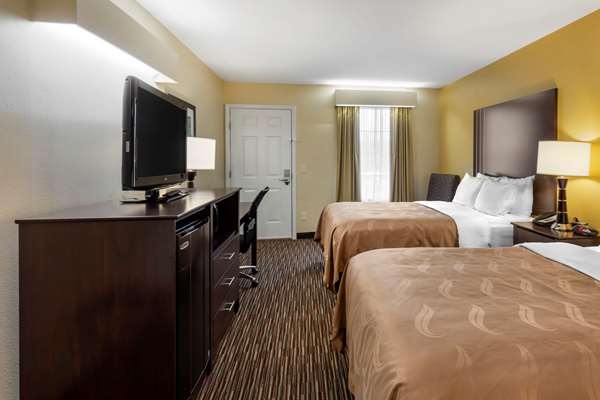  - Quality Inn Seneca