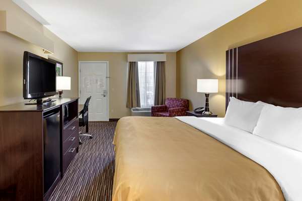  - Quality Inn Seneca