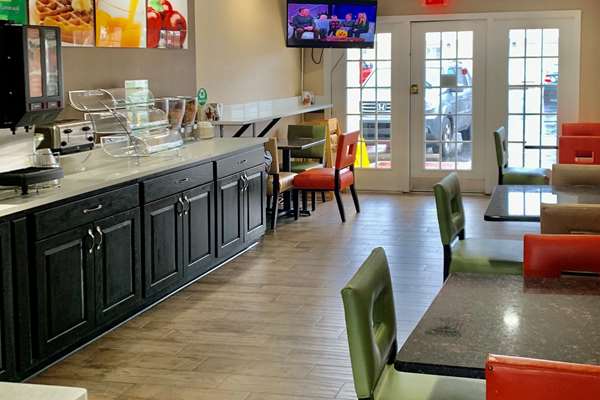 Amenities - Quality Inn Seneca