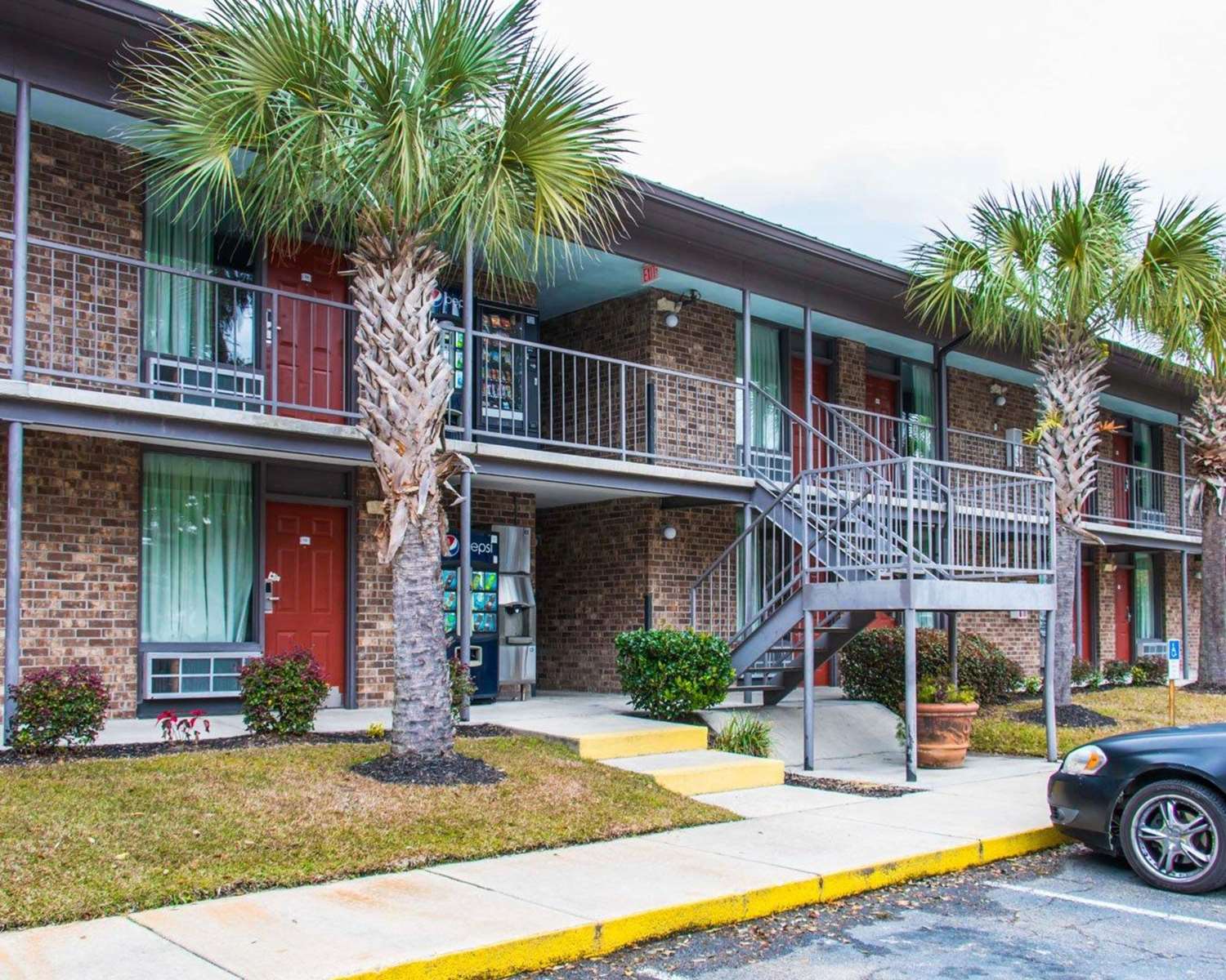 Rodeway Inn St Helena Island, SC See Discounts