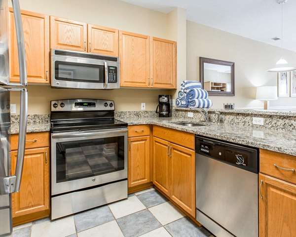 Suite - Bluegreen Vacations Harbor Lights Resort Myrtle Beach