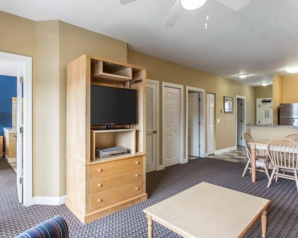 Suite - Bluegreen Vacations Harbor Lights Resort Myrtle Beach