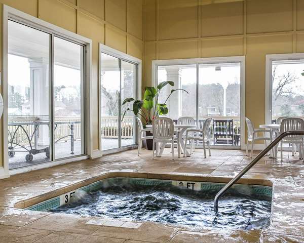 Pool - Bluegreen Vacations Harbor Lights Resort Myrtle Beach