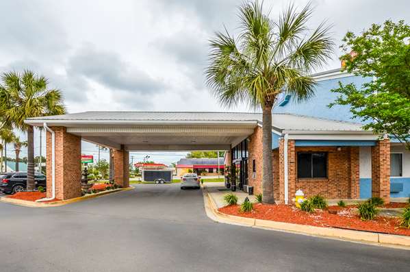 Exterior view - Rodeway Inn North Charleston - I-26, Exit 209