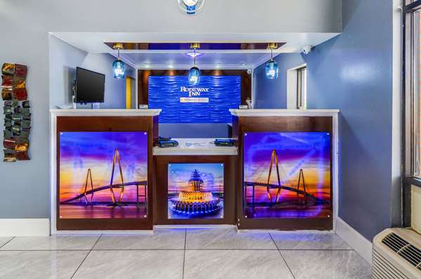  - Rodeway Inn North Charleston - I-26, Exit 209