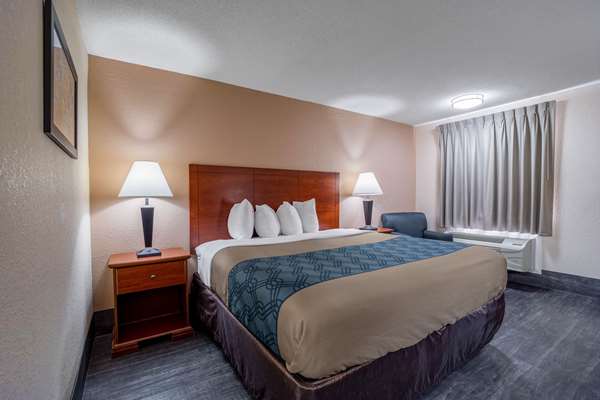  - Econo Lodge Inn & Suites Cayce - I-26, Exit 113
