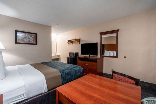  - Econo Lodge Inn & Suites Cayce - I-26, Exit 113