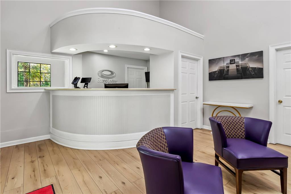 ECONO LODGE INN AND SUITES CAYCE I-, photo 4