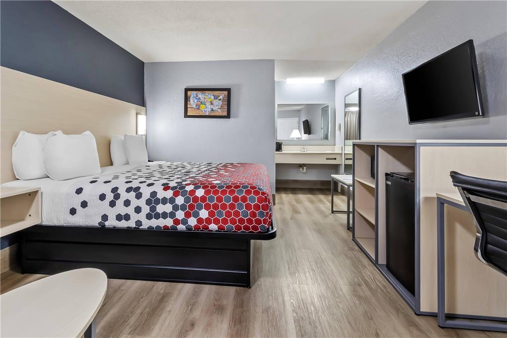 ECONO LODGE INN AND SUITES CAYCE I-, photo 3