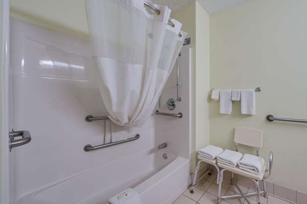  - Quality Inn & Suites South Sioux Falls - I-29, Exit 77