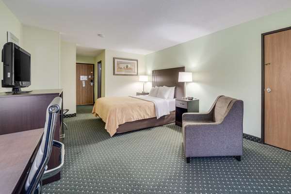  - Quality Inn & Suites South Sioux Falls - I-29, Exit 77