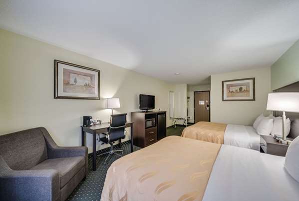  - Quality Inn & Suites South Sioux Falls - I-29, Exit 77