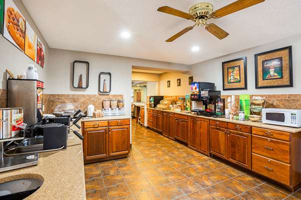 Amenities - Quality Inn Mitchell