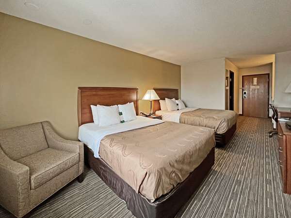  - Quality Inn Mitchell