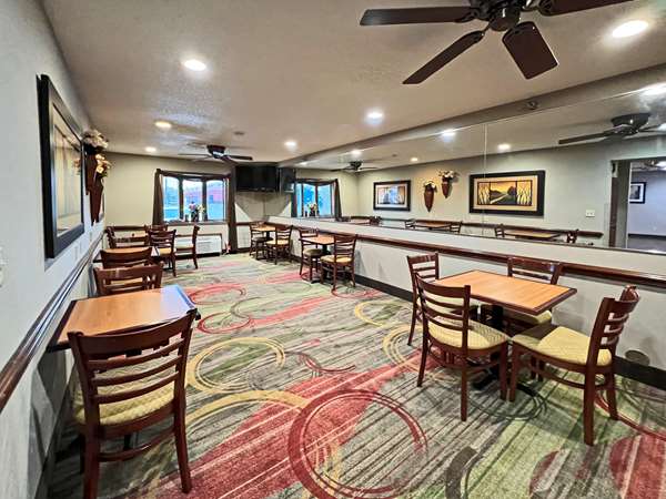 Amenities - Quality Inn Mitchell