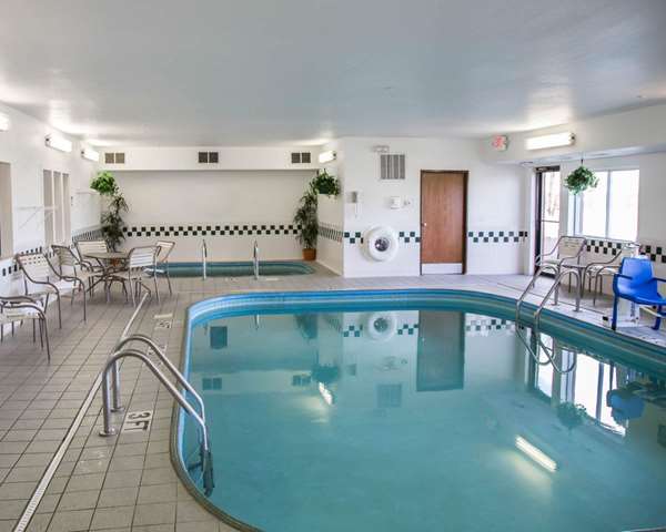 Pool - Comfort Suites Sioux Falls - I-29, Exit 77