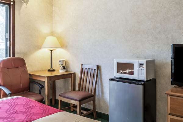  - Econo Lodge Sioux Falls - I-90, Exit 399