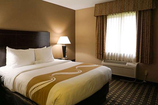 Suite - Quality Inn Watertown