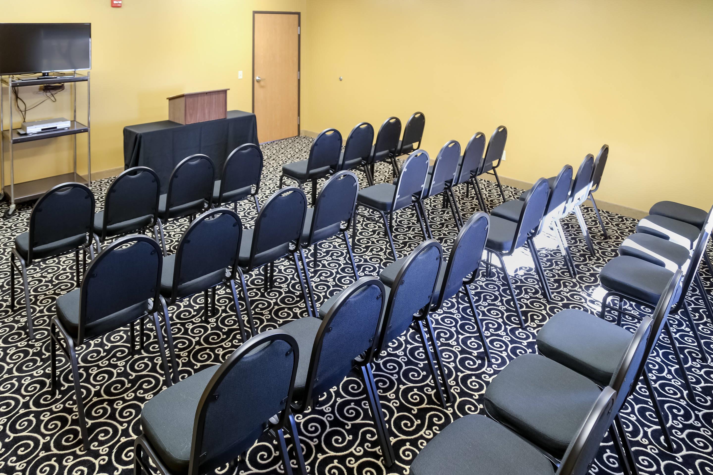 Meeting room | Quality Inn & Suites Watertown