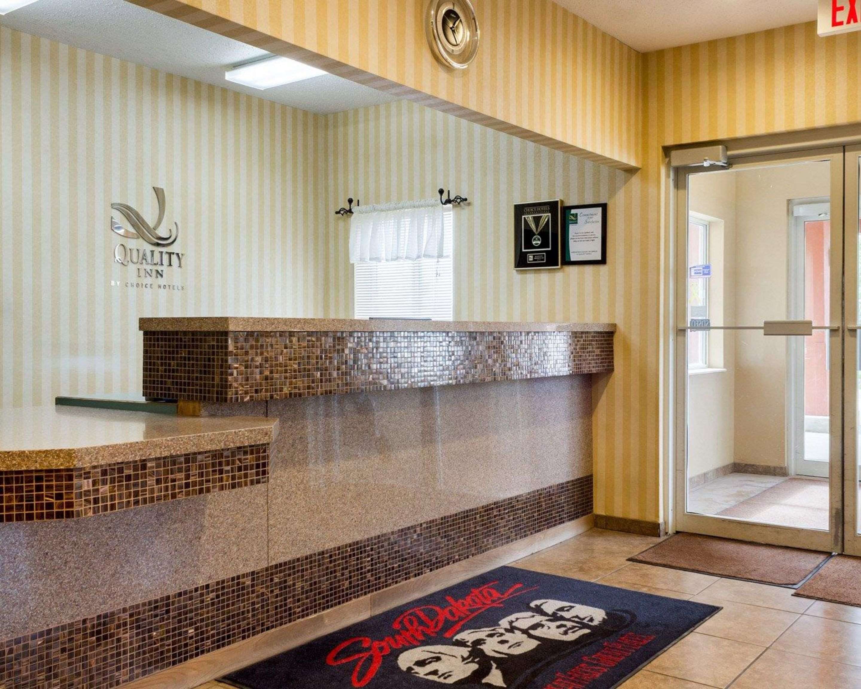 Front desk with friendly staff