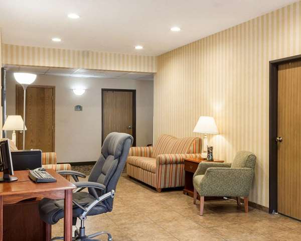  - Quality Inn Brookings - I-29, Exit 132