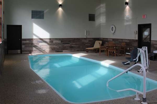 Pool - Quality Inn Spearfish - I-90, Exit 14
