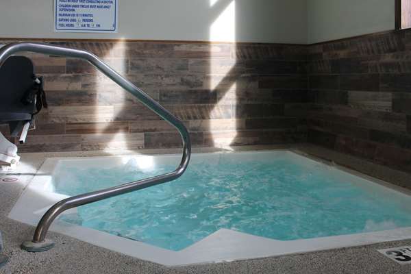 Pool - Quality Inn Spearfish - I-90, Exit 14