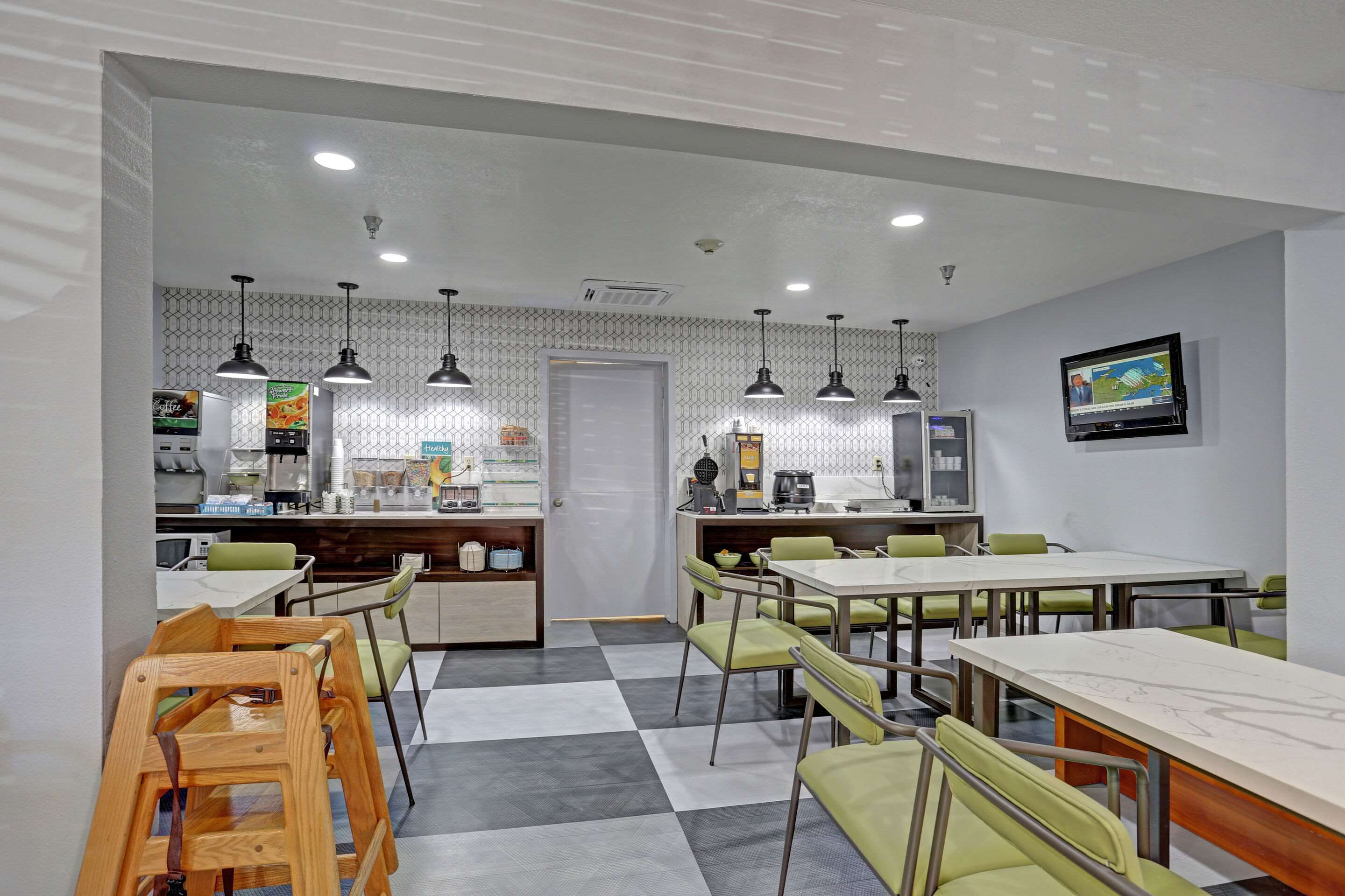 Breakfast area