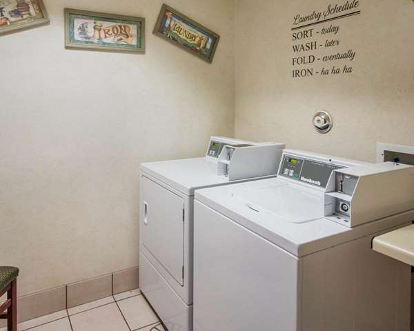 Amenities - Comfort Inn Deadwood