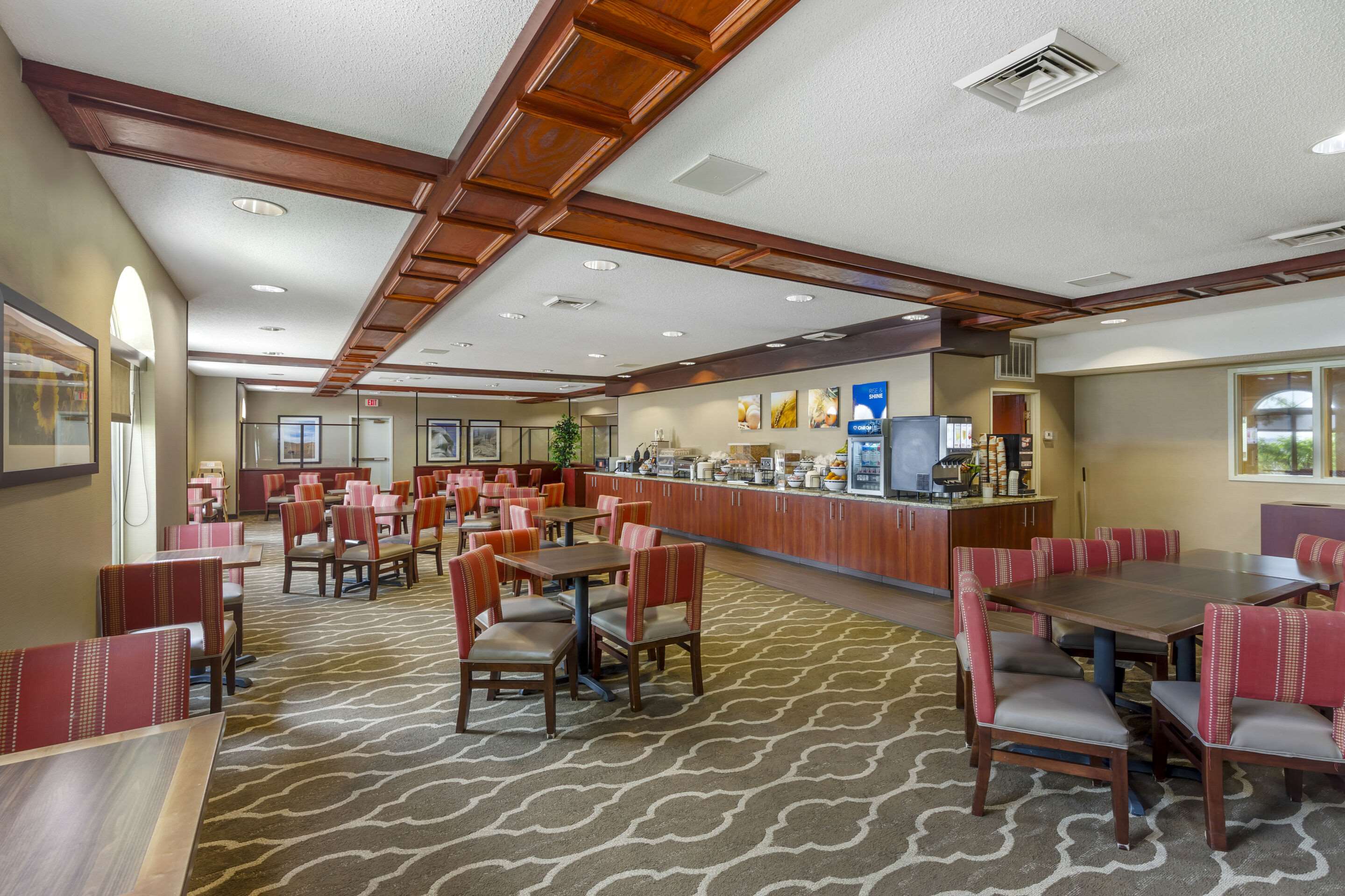 Breakfast area