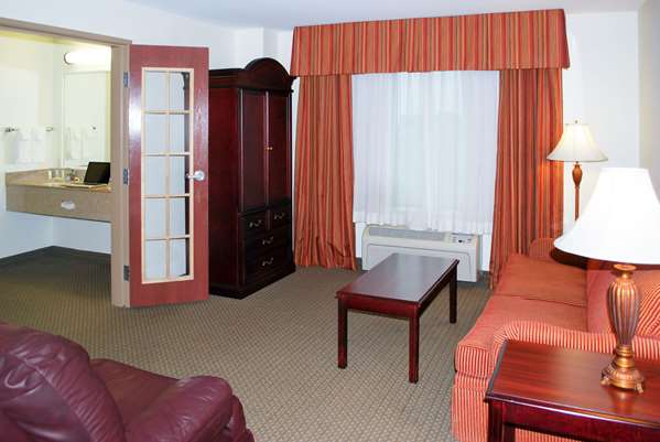  - Quality Inn & Suites Sioux Falls - I-29, Exit 83, I-90, Exit 396