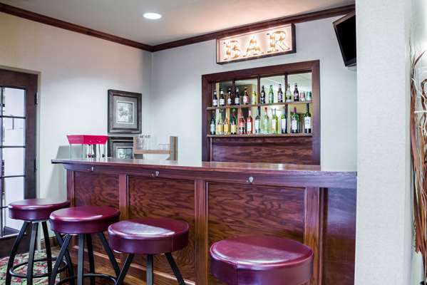 Amenities - Quality Inn & Suites Sioux Falls - I-29, Exit 83, I-90, Exit 396