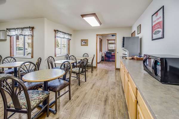 Amenities - Econo Lodge Custer