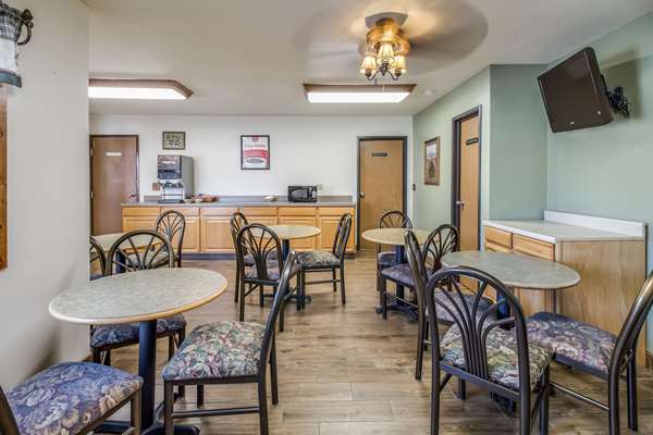 Amenities - Econo Lodge Custer