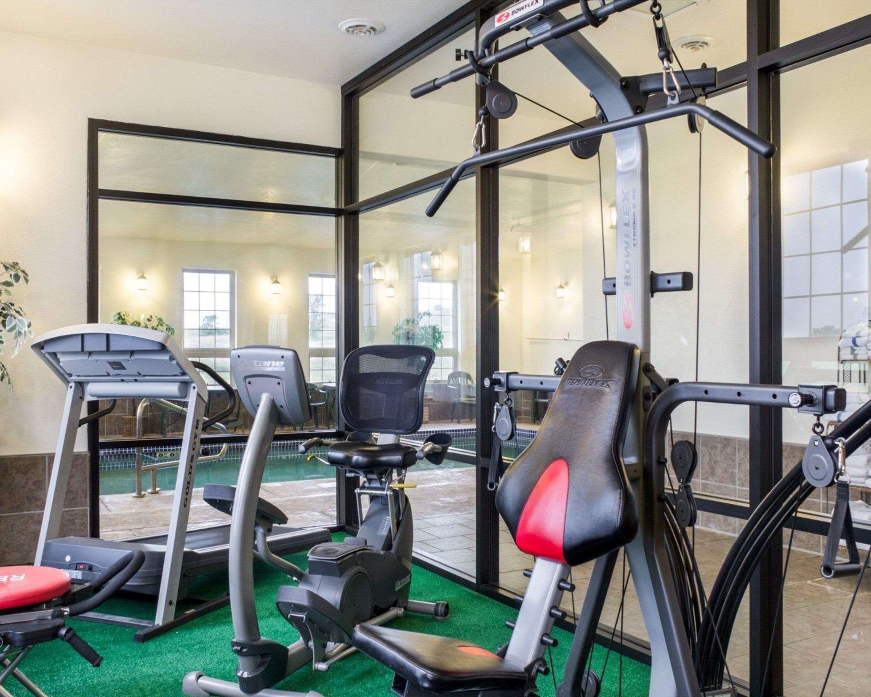 Fitness center | Quality Inn