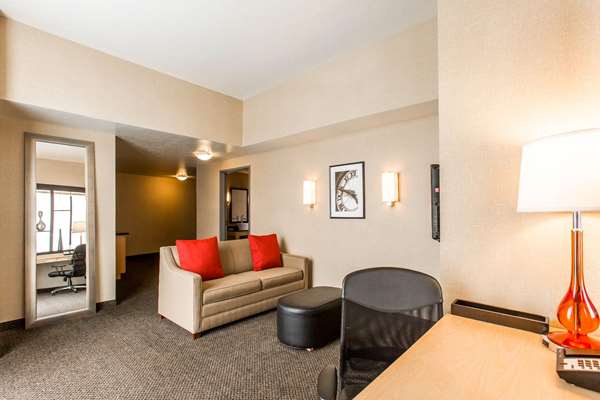  - Cambria Hotel Rapid City - I-90, Exit 61