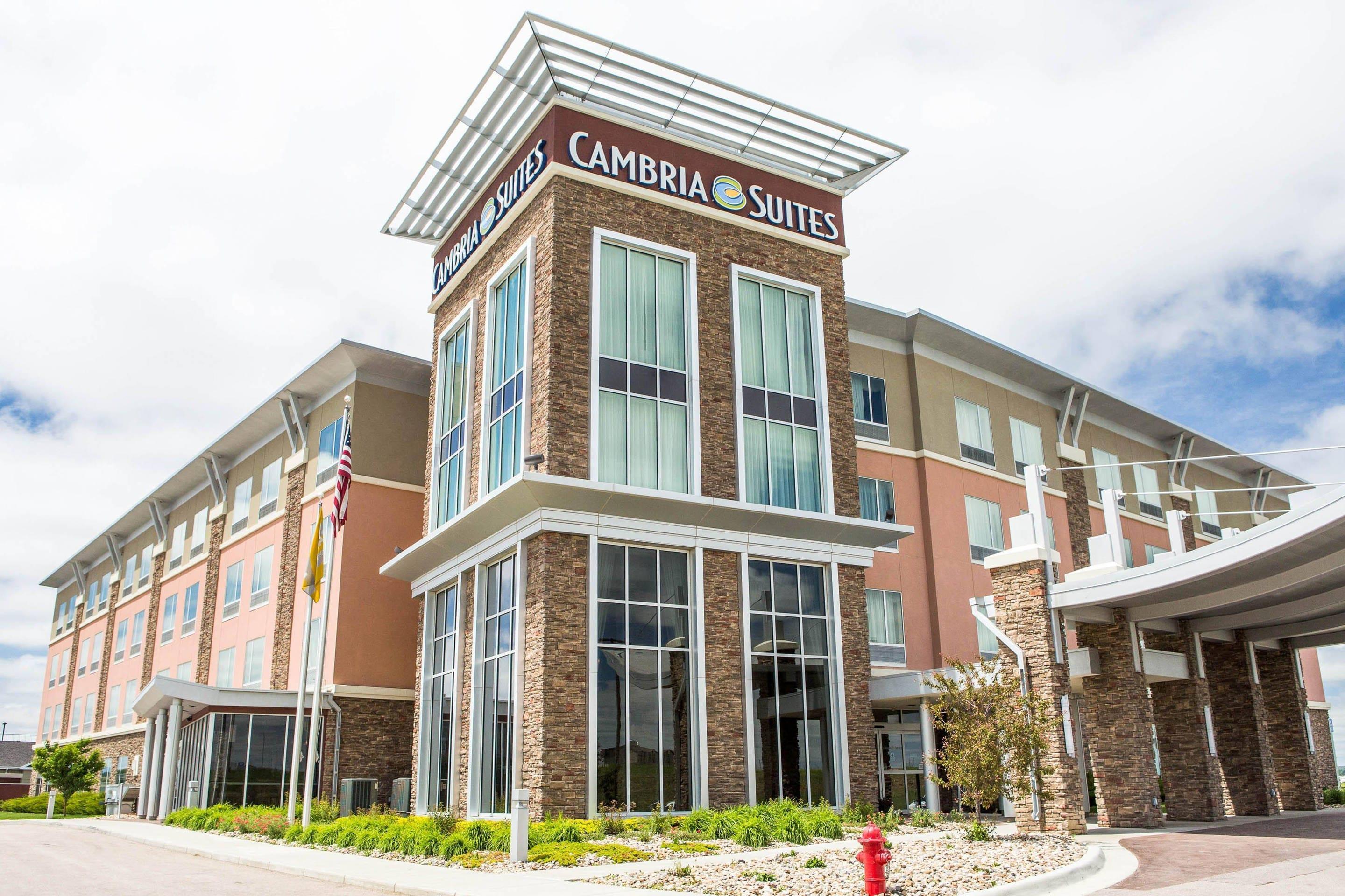 Cambria Hotel and Suites located in Rapid City, SD | Cambria Hotel Rapid City near Mount Rushmore