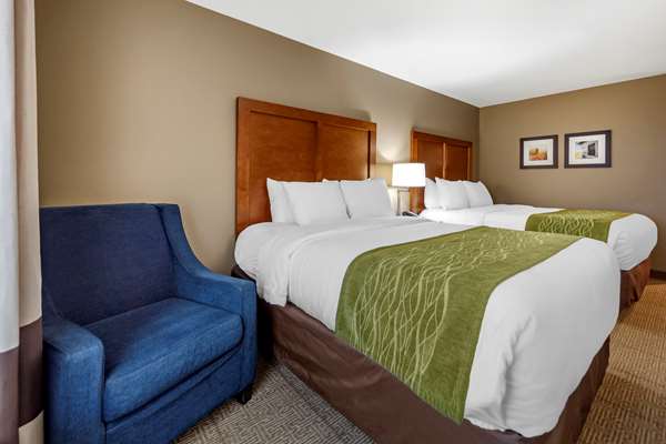 - Comfort Inn & Suites Sioux Falls - I-229, Exit 1C